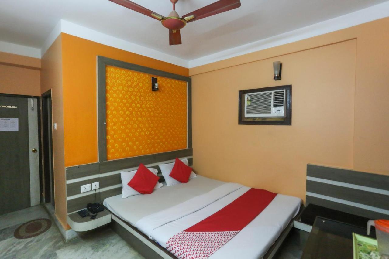 Oyo 60609 Hotel Tanushree Rampurhat Luaran gambar