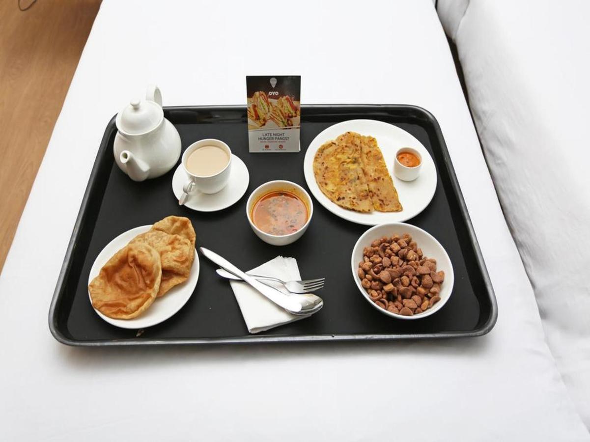 Oyo 60609 Hotel Tanushree Rampurhat Luaran gambar