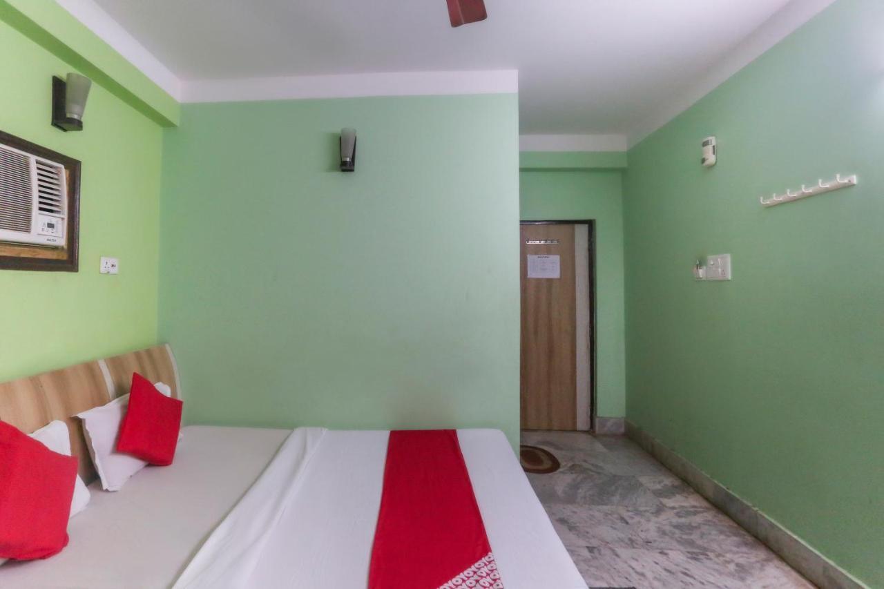 Oyo 60609 Hotel Tanushree Rampurhat Luaran gambar